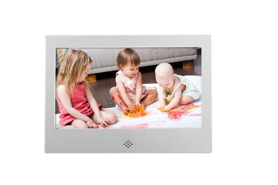 Khung ảnh kỹ thuật số 7 inch có điều khiển từ xa Máy phát video khung ảnh kỹ thuật số