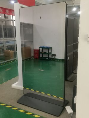Gương thông minh DIY dạng đứng 65 inch Màn hình cảm ứng tương tác cho phòng tập GYM